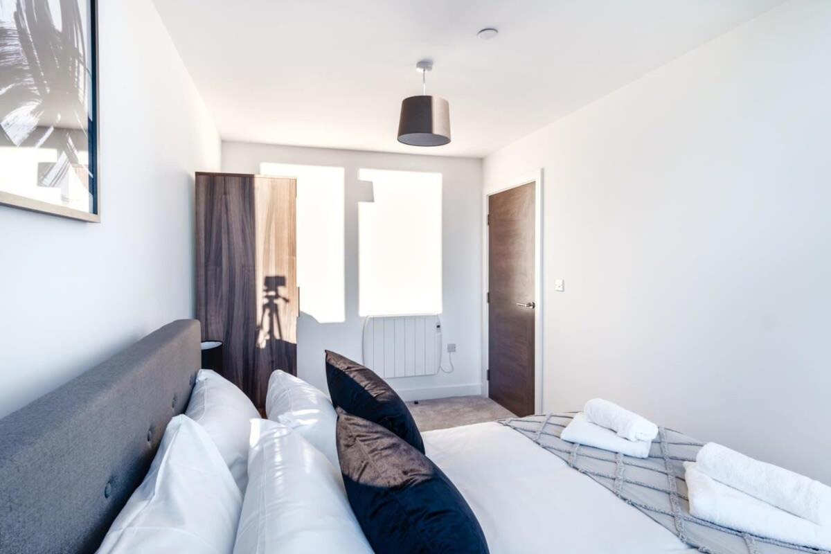 Stayzeni, Alexandra Rise Manchester 2 Bed Flat Exterior photo