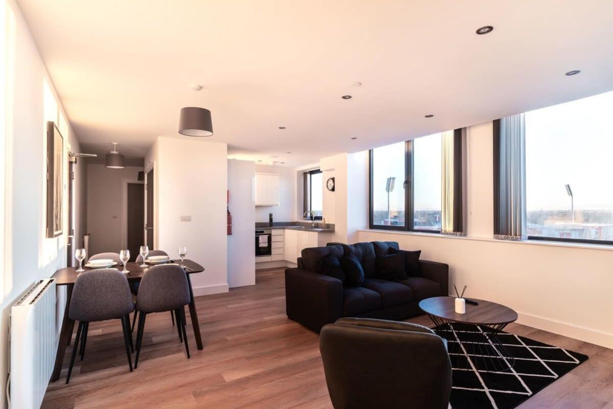 Stayzeni, Alexandra Rise Manchester 2 Bed Flat Exterior photo